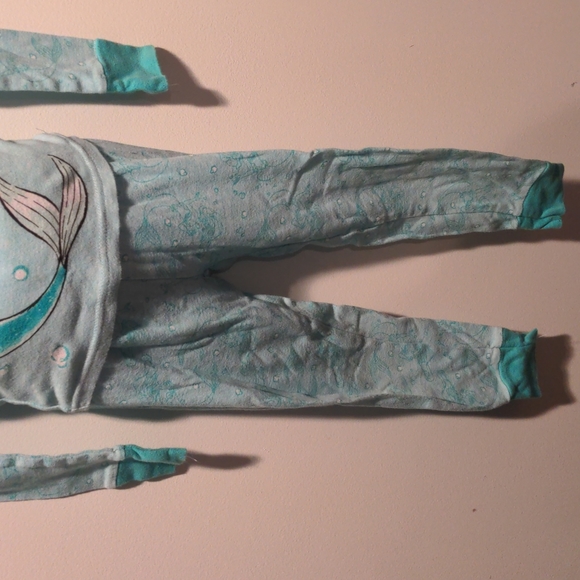 Little Mermaid pajama set - Picture 3 of 6